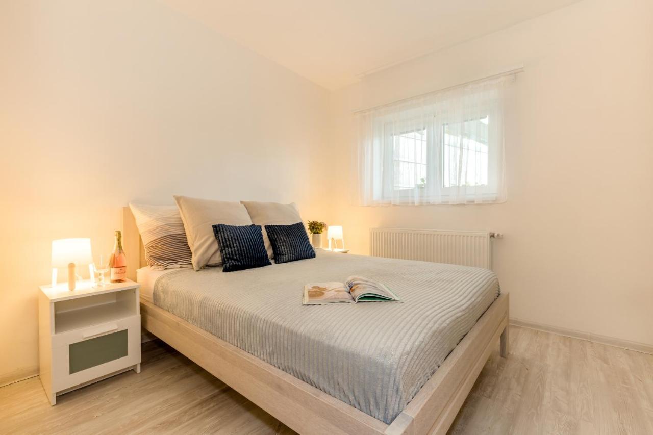 Trhové Sviny Apartmany Jedovary מראה חיצוני תמונה